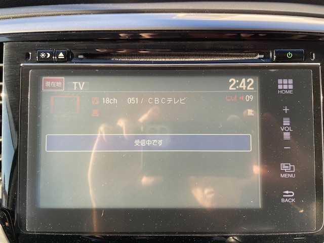 ホンダ オデッセイ アブソルート EX 東京都 2014(平26)年 10.8万km クリスタルブラックパール (株)IDOMが運営する【じしゃロン国分寺店】の自社ローン対象車両になります。こちらは現金ご利用時の価格です。自社ローンご希望の方は別途その旨お申付け下さい。/衝突被害軽減ブレーキシステム(CMBS)/マルチビューカメラシステム/両側パワースライドドア/純正インターメモリナビ/フルセグテレビ/フリップダウンモニター/2列目オットマン/クルーズコントロール/純正18インチアルミ/スマートキー/パドルシフト/ステアリングスイッチ/LED/ETC