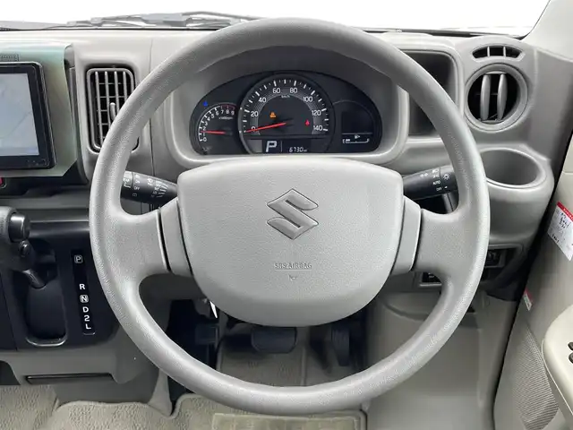 スズキ エブリイ JOIN 群馬県 2021(令3)年 0.7万km クールカーキPM 純正オーディオ(FM/AM/AUX/CD)/ポータブルナビ/ワンオーナー/衝突軽減ブレーキ/コーナーセンサー/オートライト/電動格納ミラー/両側スライドドア/純正フロアマット/純正ホイールキャップ/純正ドアバイザー/パワーウィンドウ/パワーステアリング/保証書/取扱説明書