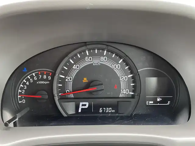 スズキ エブリイ JOIN 群馬県 2021(令3)年 0.7万km クールカーキPM 純正オーディオ(FM/AM/AUX/CD)/ポータブルナビ/ワンオーナー/衝突軽減ブレーキ/コーナーセンサー/オートライト/電動格納ミラー/両側スライドドア/純正フロアマット/純正ホイールキャップ/純正ドアバイザー/パワーウィンドウ/パワーステアリング/保証書/取扱説明書