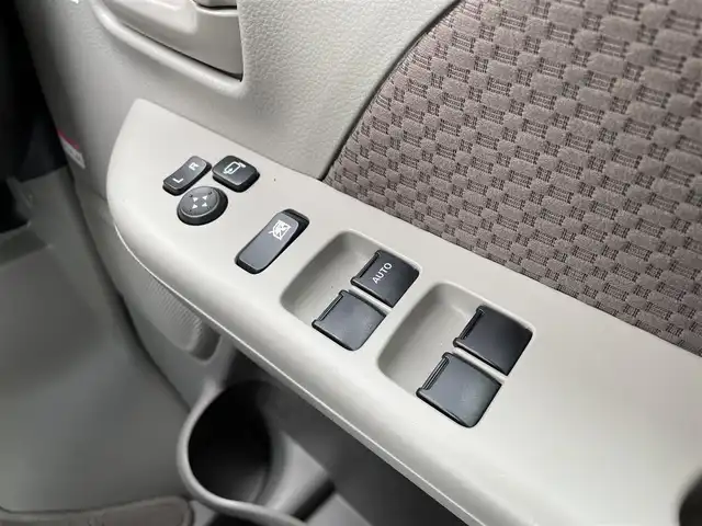 スズキ エブリイ JOIN 群馬県 2021(令3)年 0.7万km クールカーキPM 純正オーディオ(FM/AM/AUX/CD)/ポータブルナビ/ワンオーナー/衝突軽減ブレーキ/コーナーセンサー/オートライト/電動格納ミラー/両側スライドドア/純正フロアマット/純正ホイールキャップ/純正ドアバイザー/パワーウィンドウ/パワーステアリング/保証書/取扱説明書