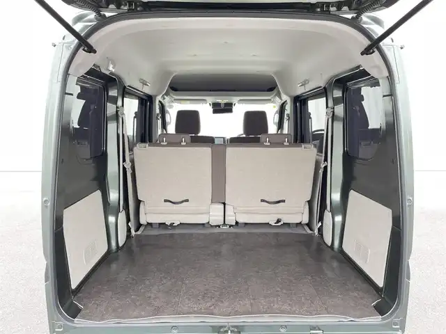 スズキ エブリイ JOIN 群馬県 2021(令3)年 0.7万km クールカーキPM 純正オーディオ(FM/AM/AUX/CD)/ポータブルナビ/ワンオーナー/衝突軽減ブレーキ/コーナーセンサー/オートライト/電動格納ミラー/両側スライドドア/純正フロアマット/純正ホイールキャップ/純正ドアバイザー/パワーウィンドウ/パワーステアリング/保証書/取扱説明書