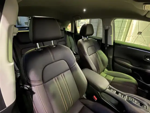 ホンダ ＺＲ－Ｖ ハイブリッド e:HEV Z 埼玉県 2023(令5)年 2.9万km アーバンチタニウムメタリック ワンオーナー/ホンダセンシング（安全運転支援システム）/　CMBS/ACC/LKAS/渋滞運転支援機能/BSW/PCS/　　　　　/　後退出庫サポート/ADB/Honda CONNETナビディスプレイ（SDナビ）/　Bluetooth/フルセグTV/車内Wi-Fi//　BOSEプレミアムサウンド/マルチビューカメラシステム/ETC2.0/ワイヤレス充電器/本革シート/ハンズフリーアクセスパワーテールゲート/全席シートヒーター/ステアリングヒーター/SOSコール/フロントワイパーデアイサー/セルディセントコントロール/パドルシフト