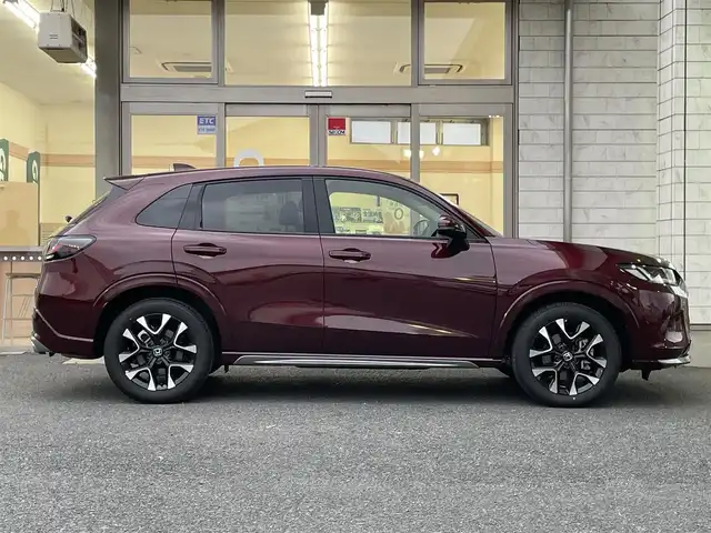 ホンダ ＺＲ－Ｖ ハイブリッド e:HEV Z 埼玉県 2023(令5)年 2.9万km アーバンチタニウムメタリック ワンオーナー/ホンダセンシング（安全運転支援システム）/　CMBS/ACC/LKAS/渋滞運転支援機能/BSW/PCS/　　　　　/　後退出庫サポート/ADB/Honda CONNETナビディスプレイ（SDナビ）/　Bluetooth/フルセグTV/車内Wi-Fi//　BOSEプレミアムサウンド/マルチビューカメラシステム/ETC2.0/ワイヤレス充電器/本革シート/ハンズフリーアクセスパワーテールゲート/全席シートヒーター/ステアリングヒーター/SOSコール/フロントワイパーデアイサー/セルディセントコントロール/パドルシフト