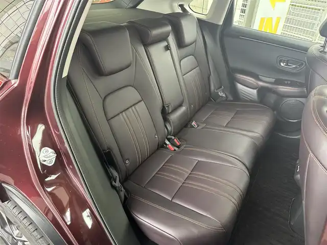 ホンダ ＺＲ－Ｖ ハイブリッド e:HEV Z 埼玉県 2023(令5)年 2.9万km アーバンチタニウムメタリック ワンオーナー/ホンダセンシング（安全運転支援システム）/　CMBS/ACC/LKAS/渋滞運転支援機能/BSW/PCS/　　　　　/　後退出庫サポート/ADB/Honda CONNETナビディスプレイ（SDナビ）/　Bluetooth/フルセグTV/車内Wi-Fi//　BOSEプレミアムサウンド/マルチビューカメラシステム/ETC2.0/ワイヤレス充電器/本革シート/ハンズフリーアクセスパワーテールゲート/全席シートヒーター/ステアリングヒーター/SOSコール/フロントワイパーデアイサー/セルディセントコントロール/パドルシフト