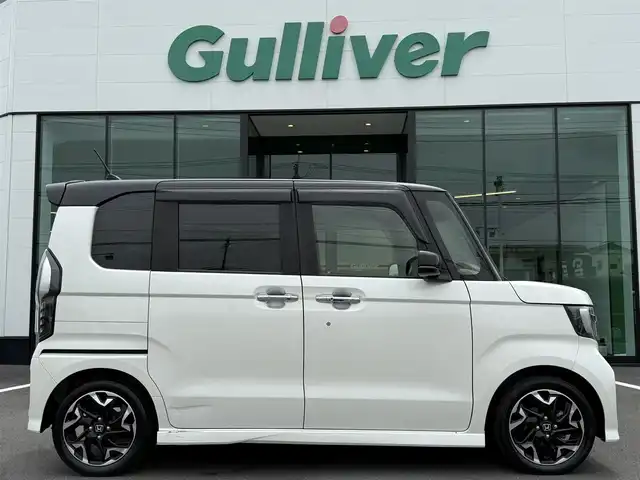 ホンダ Ｎ ＢＯＸ カスタム G L ターボ ホンダセンシング 栃木県 2017(平29)年 4.2万km プレミアムホワイトパールⅡ ツートンカラー/Gathersナビ/Bluetoothオーディオ/バックカメラ/CD/DVD再生機能/フルセグtv走行中視聴可/ステアリングリモコン/ホンダセンシング /レーダークルーズコントロール/レーンキープアシストシステム/バックソナー/両側パワースライドドア /ハーフレザーシート/LEDヘッドライト&フォグ/シーケンシャルウインカー/ビルトインETC/USB入力×2/スマートキー×2