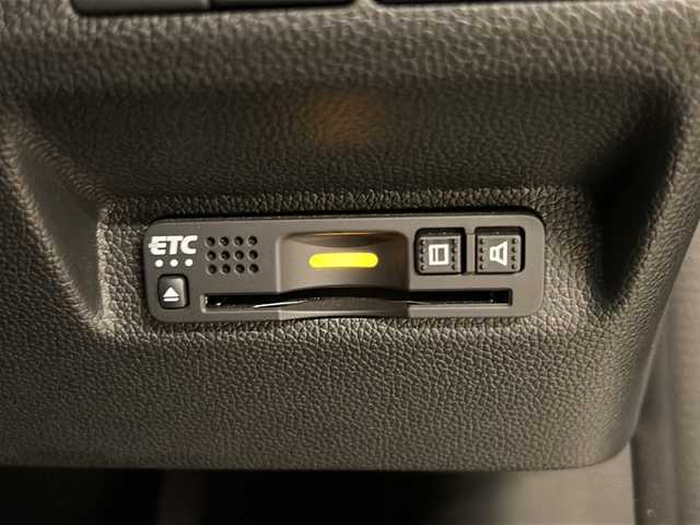 ホンダ フリード G ホンダセンシング 熊本県 2021(令3)年 3.7万km シーグラスブルーパール ワンオーナー/社外ディスプレイオーディオ/バックカメラ/LEDヘッドライト/両側パワースライドドア/前席シートヒーター/ETC/クルーズコントロール/ホンダセンシング/・衝突軽減ブレーキ/・車線維持支援システム/・誤発進抑制機能/・標識認識機能/社外フロアマット/純正15インチアルミホイール/車両取扱説明書/保証書/スペアキー