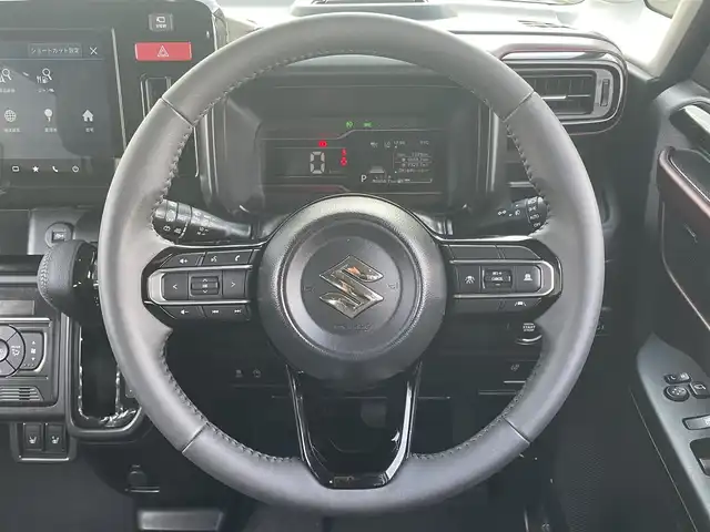 スズキ スペーシア カスタム HYBRID XS 鹿児島県 2025(令7)年 0.8万km ブルーイッシュブラックパール3 オートブレーキホールド/ヘッドアップディスプレイ/純正9インチナビ/BT/フルセグ/アラウンドビューモニター/両側パワースライドドア/クルーズコントロール/LEDオートライト/オートハイビーム/ハンドルヒーター/ハーフレザーシート/シートヒーター/純正15インチアルミホイール/アイドリングストップ/スマートキー