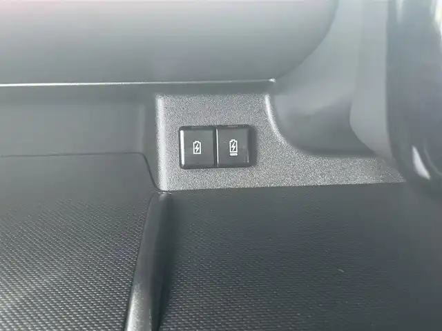 スズキ スペーシア カスタム HYBRID XS 鹿児島県 2025(令7)年 0.8万km ブルーイッシュブラックパール3 オートブレーキホールド/ヘッドアップディスプレイ/純正9インチナビ/BT/フルセグ/アラウンドビューモニター/両側パワースライドドア/クルーズコントロール/LEDオートライト/オートハイビーム/ハンドルヒーター/ハーフレザーシート/シートヒーター/純正15インチアルミホイール/アイドリングストップ/スマートキー
