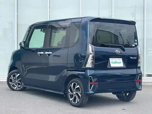 ダイハツ タント カスタム X セレクション 神奈川県 2020(令2)年 4万km レーザーブルークリスタルシャイン 純正９インチナビ/フルセグ/CD/DVD/USB/両側パワースライドドア/360°カメラ/ドライブレコーダー/ブラインドスポットモニター/パーキングアシスト/シートヒーター/LEDヘッドライト/オートライト/純正フロアマット/純正アルミホイール/電動格納ミラー/ドアバイザー/アイドリングストップ/レーンキープアシスト/横滑り防止装置