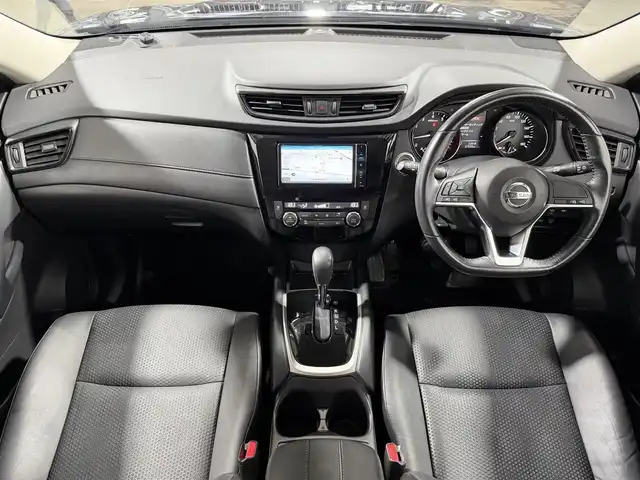 日産 エクストレイル 20X 大阪府 2019(令1)年 2.8万km チタニウムカーキ 黒革シート ナビTV バックカメラ 後席モニター パワーバックドア 衝突軽減ブレーキ レーンアシスト スマートキー プッシュスタート クリアランスソナー ドライブレコーダー ETC