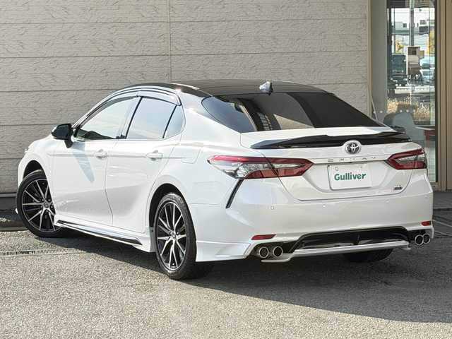 トヨタ カムリ WSレザーパッケージ 兵庫県 2022(令4)年 2.6万km アティチュードブラックマイカ/プラチナホワイトパールマイカ ワンオーナー/純正メーカーナビ/（BT/Miracast）/JBLサラウンドシステム/バックカメラ/GRエアロ/フロント/サイド/リア/リアアンダー/TRDマフラー/サンルーフ/フルレザーシート/前席パワーシート/シートヒーター/ドライブレコーダー/LEDヘッドライト/AUTOライト/トヨタセーフティセンス/スマートキー/エンジンスターター/保証書/取扱説明書