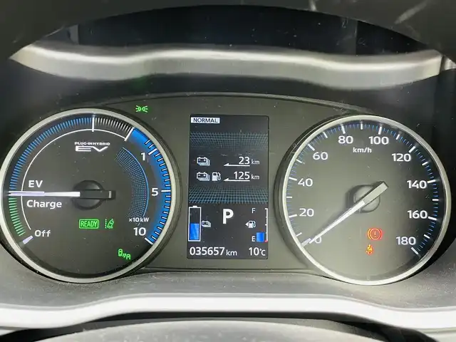 三菱 エクリプス クロス ＰＨＥＶ P 神奈川県 2021(令3)年 3.6万km レッドダイヤモンド 登録時走行距離35657km/ワンオーナー/純正メモリナビ/　【CD/DVD/フルセグTV】/全方位カメラ/バックカメラ/ETC/ヘッドアップディスプレイ/クルーズコントロール(追従走行有り)/衝突被害軽減ブレーキ/ブラインドスポットモニター/レーンキープアシスト/ハーフレザーシート（黒）/シートヒーター/パワーシート/コーナーセンサー/横滑り防止/ステアリングヒーター/純正LEDライト/オートライト/フォグランプ/ヘッドライトレベライザー/純正18インチアルミホイール /ウインカーミラー/純正フロアマット/リアプライバシーガラス/プッシュスタート/スペアキー×1【スマートキー】/保証書/取扱説明書