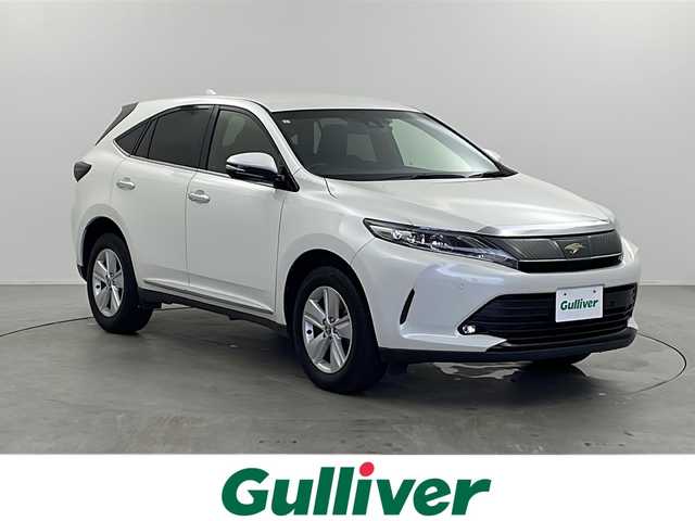 トヨタ ハリアー エレガンス 栃木県 2019(令1)年 2.8万km ホワイトパールクリスタルシャイン 社外9インチナビ/（フルセグTV/BT/DVD/CD）/バックカメラ/衝突軽減ブレーキ/クルーズコントロール/車線逸脱防止/横滑り防止/MTモード付AT/パワーシート/ETC/ドライブレコーダー/LEDオートライト/フォグライト/革巻きステアリング/ステアリングスイッチ/電動格納ミラー/プッシュスタート/スマートキー/純正フロアマット