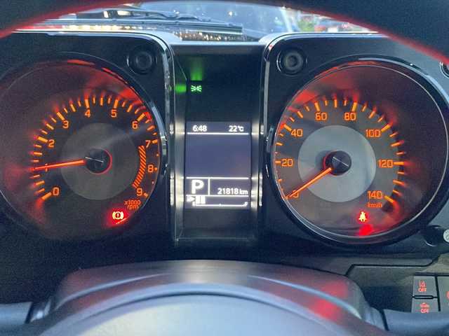 スズキ ジムニー XL 福島県 2023(令5)年 2.2万km シフォンアイボリーM レーダーブレーキサポート　ナビ　Ｂｌｕｅｔｏｏｔｈ　フルセグ　ドラレコ　シートヒーター　ＥＴＣ　オートライト　フォグ　電格ミラー　マット　スマートキー　純正１６ＡＷ　ドアミラーヒーター　ドアバイザー