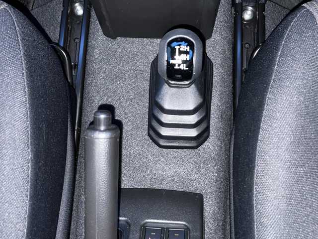 スズキ ジムニー XL 福島県 2023(令5)年 2.2万km シフォンアイボリーM レーダーブレーキサポート　ナビ　Ｂｌｕｅｔｏｏｔｈ　フルセグ　ドラレコ　シートヒーター　ＥＴＣ　オートライト　フォグ　電格ミラー　マット　スマートキー　純正１６ＡＷ　ドアミラーヒーター　ドアバイザー