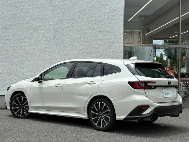 スバル レヴォーグ 1．8STIスポーツ EX 愛知県 2020(令2)年 1.9万km クリスタルホワイトP /ワンオーナー//純正11.6インチナビ//バックカメラ/ETC//スマートリヤビューミラー//デジタルマルチビューモニター//アイサイトX//アイサイトセイフティプラス//渋滞時ハンズオフ・発進アシスト//アクティブレーンチェンジアシスト//カーブ前・料金所前速度制御//ドライバー異常時対応システム//プリクラッシュブレーキ//プリクラッシュステアリング//後退時ブレーキアシスト//AT誤発進・後進抑制//全車速追従機能付クルコン//車線逸脱抑制・警報//ふらつき警報//先行車発進・青信号お知らせ//リヤビークルディテクション//エマージェンシーレーンキープアシスト//ステアリング連動LEDヘッドランプ//オートライト//アダプティブドライビングビーム//ハンズフリーパワーリヤゲート//ZF製電子制御ダンパー//本革シート//前席パワーシート・シートヒーター//運転席シートメモリー//革巻きステア//ステアスイッチ//パドルシフト//純正18インチアルミ//プッシュスタート//電格ミラーウインカー//電子パーキング//ブレーキホールド//純正フロアマット//横滑り防止装置//新車保証書/取扱説明書//スペアキー/記録簿R5R4R3