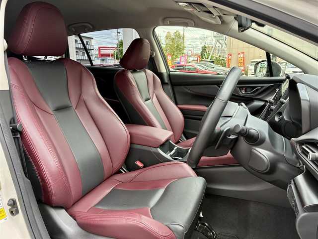 スバル レヴォーグ 1．8STIスポーツ EX 愛知県 2020(令2)年 1.9万km クリスタルホワイトP /ワンオーナー//純正11.6インチナビ//バックカメラ/ETC//スマートリヤビューミラー//デジタルマルチビューモニター//アイサイトX//アイサイトセイフティプラス//渋滞時ハンズオフ・発進アシスト//アクティブレーンチェンジアシスト//カーブ前・料金所前速度制御//ドライバー異常時対応システム//プリクラッシュブレーキ//プリクラッシュステアリング//後退時ブレーキアシスト//AT誤発進・後進抑制//全車速追従機能付クルコン//車線逸脱抑制・警報//ふらつき警報//先行車発進・青信号お知らせ//リヤビークルディテクション//エマージェンシーレーンキープアシスト//ステアリング連動LEDヘッドランプ//オートライト//アダプティブドライビングビーム//ハンズフリーパワーリヤゲート//ZF製電子制御ダンパー//本革シート//前席パワーシート・シートヒーター//運転席シートメモリー//革巻きステア//ステアスイッチ//パドルシフト//純正18インチアルミ//プッシュスタート//電格ミラーウインカー//電子パーキング//ブレーキホールド//純正フロアマット//横滑り防止装置//新車保証書/取扱説明書//スペアキー/記録簿R5R4R3