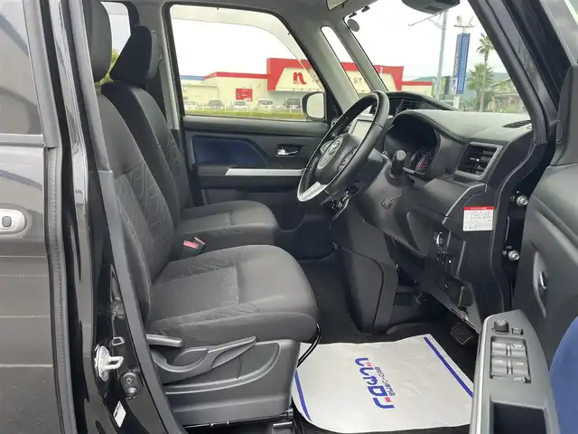 トヨタ タンク カスタムG 長崎県 2019(令1)年 10万km ブラックマイカメタリック (株)IDOMが運営する【じしゃロン長崎店】の自社ローン専用車両になりますこちらは現金またはオートローンご利用時の価格です。自社ローンご希望の方は別途その旨お申付け下さい/ワンオーナー/純正ナビ（NSZT-W68T）/　CD/DVD/SD/BT/AM/FM/フルセグＴＶ/バックカメラ/スマートアシスト３/フロントスポイラー/両側電動スライドドア/クルーズコントロール/ＥＴＣ/純正フロアマット/純正ドアバイザー/LEDヘッドライト/スマートキー×2/ＩＳＯＦＩＸ