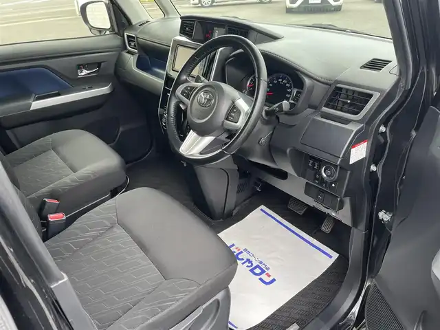 トヨタ タンク カスタムG 長崎県 2019(令1)年 10万km ブラックマイカメタリック (株)IDOMが運営する【じしゃロン長崎店】の自社ローン専用車両になりますこちらは現金またはオートローンご利用時の価格です。自社ローンご希望の方は別途その旨お申付け下さい/ワンオーナー/純正ナビ（NSZT-W68T）/　CD/DVD/SD/BT/AM/FM/フルセグＴＶ/バックカメラ/スマートアシスト３/フロントスポイラー/両側電動スライドドア/クルーズコントロール/ＥＴＣ/純正フロアマット/純正ドアバイザー/LEDヘッドライト/スマートキー×2/ＩＳＯＦＩＸ