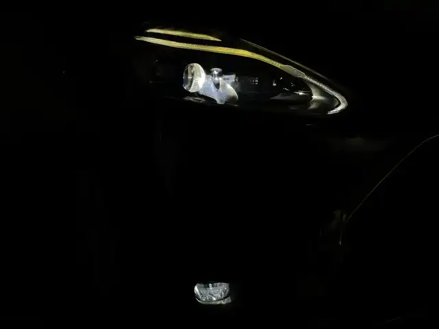 トヨタ シエンタ ハイブリッド G クエロ 群馬県 2019(平31)年 6万km ブラックマイカ 純正ディーラーナビ(NSZT-W68T)/・CD/DVD/SD(MSV)/Bluetooth/フルセグTV/========/両側パワースライドドア　　純正ディーラーナビ　全周囲モニター　ハーフレザーシート　シートヒーター　前後ドライブレコーダー　衝突軽減　ＬＥＤヘッドライト　オートライト　　フォグランプ　　スマートキー