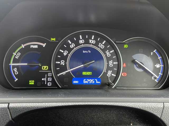 トヨタ ノア ハイブリッド G 山形県 2018(平30)年 6.3万km ブラック ・TRDエアロ（フロント、サイド、リア）/・モデリスタAW/・純正10インチナビ/フルセグ/CDDVD/Bluetooth/・純正フリップダウンモニター/・バックカメラ/・ビルトインETC/・クルーズコントロール/・プリクラッシュセーフティ/・レーンキープアシスト/・オートマチックハイビーム/・LEDヘッドライト/・両側ワンタッチパワースライドドア/・前席シートヒーター/・フロントワイパーデアイサー/・純正AW＋スタッドレスタイヤ車載/・純正マット/・純正エンジンスターター/・スペアキー1本/・保証書/・取扱説明書