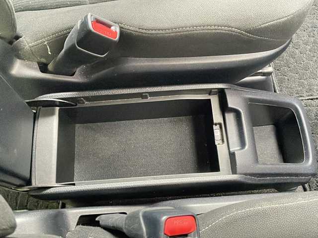 トヨタ ノア ハイブリッド G 山形県 2018(平30)年 6.3万km ブラック ・TRDエアロ（フロント、サイド、リア）/・モデリスタAW/・純正10インチナビ/フルセグ/CDDVD/Bluetooth/・純正フリップダウンモニター/・バックカメラ/・ビルトインETC/・クルーズコントロール/・プリクラッシュセーフティ/・レーンキープアシスト/・オートマチックハイビーム/・LEDヘッドライト/・両側ワンタッチパワースライドドア/・前席シートヒーター/・フロントワイパーデアイサー/・純正AW＋スタッドレスタイヤ車載/・純正マット/・純正エンジンスターター/・スペアキー1本/・保証書/・取扱説明書