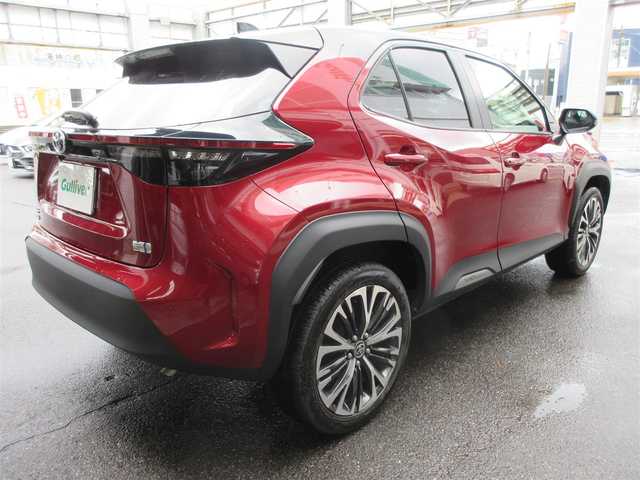 トヨタ ヤリスクロス ハイブリッド Z 鹿児島県 2023(令5)年 1.5万km ブラックマイカ/センシュアルレッドマイカ