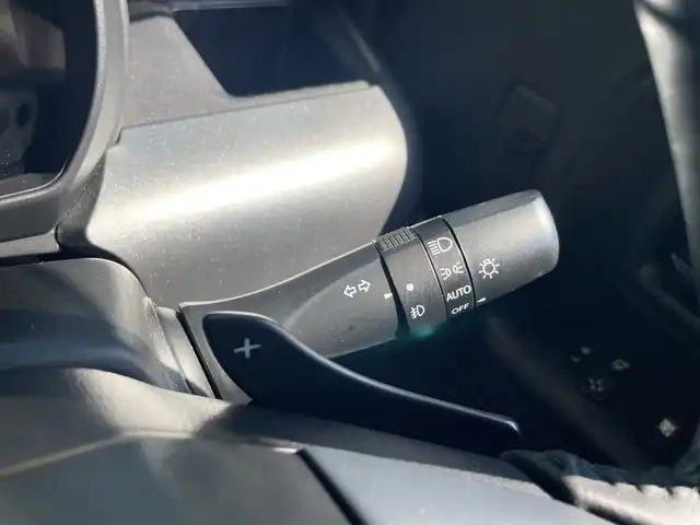 スズキ スペーシア ギア HYBRID XZターボ 愛知県 2018(平30)年 5.6万km アクティブイエロー/ガンメタリック2トーン HUD/両側パワースライドドア/クルーズコントロール/LDA/PCS/パドルシフト/クリアランスソナー/フォグランプ/社外SDナビ/フルセグテレビ/Bluetooth/スマートキー/純正フロアマット/シートヒーター/コーナーセンサー/レーンキープアシスト/オートライト/LEDヘッドライト