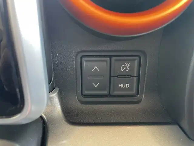 スズキ スペーシア ギア HYBRID XZターボ 愛知県 2018(平30)年 5.6万km アクティブイエロー/ガンメタリック2トーン HUD/両側パワースライドドア/クルーズコントロール/LDA/PCS/パドルシフト/クリアランスソナー/フォグランプ/社外SDナビ/フルセグテレビ/Bluetooth/スマートキー/純正フロアマット/シートヒーター/コーナーセンサー/レーンキープアシスト/オートライト/LEDヘッドライト