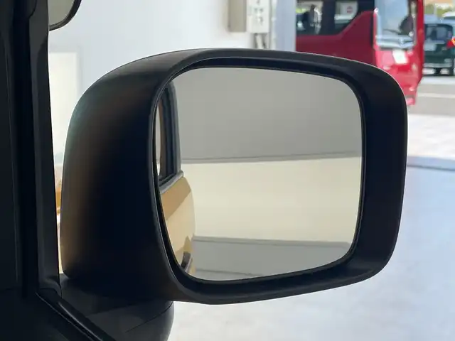 スズキ スペーシア ギア HYBRID XZターボ 愛知県 2018(平30)年 5.6万km アクティブイエロー/ガンメタリック2トーン HUD/両側パワースライドドア/クルーズコントロール/LDA/PCS/パドルシフト/クリアランスソナー/フォグランプ/社外SDナビ/フルセグテレビ/Bluetooth/スマートキー/純正フロアマット/シートヒーター/コーナーセンサー/レーンキープアシスト/オートライト/LEDヘッドライト