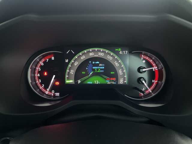 トヨタ ＲＡＶ４ アドベンチャー オフロードPKG 福島県 2020(令2)年 2.7万km スーパーホワイトⅡ ４WD/純正ディスプレイオーディオ/・Applecarplay/・USB/・TipeC接続端子あり/・フルセグTV（走行視聴不可）/レザーシート/パワーシート（D席）/シートヒーター（D席＋N席）/クルーズコントロール（追従機能付き）/純正ETC/オートライト/オートハイビーム/クリアランスソナー（前後）/社外ドラレコ（前後）/360°カメラ/ABH（オートブレーキホールド）/BSM（ブラインドスポットモニター）/RSA（標識認識システム）/オールテレインタイヤ/18×7Jアルミホイール（マット調ブラック塗装）/ルーフレール（ブリッジ型）/TRDマッドフラップ/ボンネットガーニッシュ/トランクトノカバー/サンシェード/ステアリングボタン/ステアリングヒーター