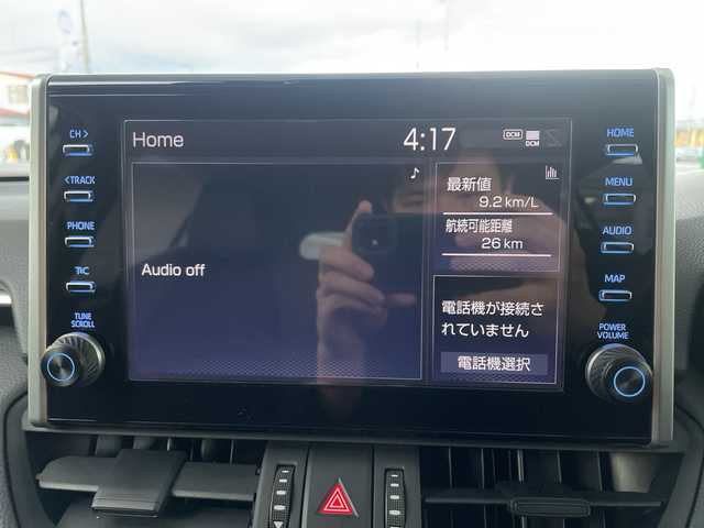 トヨタ ＲＡＶ４ アドベンチャー オフロードPKG 福島県 2020(令2)年 2.7万km スーパーホワイトⅡ ４WD/純正ディスプレイオーディオ/・Applecarplay/・USB/・TipeC接続端子あり/・フルセグTV（走行視聴不可）/レザーシート/パワーシート（D席）/シートヒーター（D席＋N席）/クルーズコントロール（追従機能付き）/純正ETC/オートライト/オートハイビーム/クリアランスソナー（前後）/社外ドラレコ（前後）/360°カメラ/ABH（オートブレーキホールド）/BSM（ブラインドスポットモニター）/RSA（標識認識システム）/オールテレインタイヤ/18×7Jアルミホイール（マット調ブラック塗装）/ルーフレール（ブリッジ型）/TRDマッドフラップ/ボンネットガーニッシュ/トランクトノカバー/サンシェード/ステアリングボタン/ステアリングヒーター