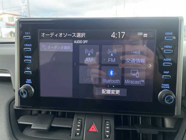 トヨタ ＲＡＶ４ アドベンチャー オフロードPKG 福島県 2020(令2)年 2.7万km スーパーホワイトⅡ ４WD/純正ディスプレイオーディオ/・Applecarplay/・USB/・TipeC接続端子あり/・フルセグTV（走行視聴不可）/レザーシート/パワーシート（D席）/シートヒーター（D席＋N席）/クルーズコントロール（追従機能付き）/純正ETC/オートライト/オートハイビーム/クリアランスソナー（前後）/社外ドラレコ（前後）/360°カメラ/ABH（オートブレーキホールド）/BSM（ブラインドスポットモニター）/RSA（標識認識システム）/オールテレインタイヤ/18×7Jアルミホイール（マット調ブラック塗装）/ルーフレール（ブリッジ型）/TRDマッドフラップ/ボンネットガーニッシュ/トランクトノカバー/サンシェード/ステアリングボタン/ステアリングヒーター
