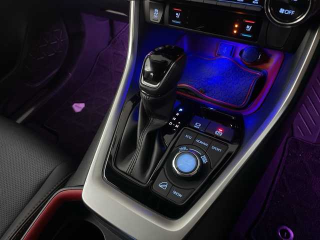 トヨタ ＲＡＶ４ アドベンチャー オフロードPKG 福島県 2020(令2)年 2.7万km スーパーホワイトⅡ ４WD/純正ディスプレイオーディオ/・Applecarplay/・USB/・TipeC接続端子あり/・フルセグTV（走行視聴不可）/レザーシート/パワーシート（D席）/シートヒーター（D席＋N席）/クルーズコントロール（追従機能付き）/純正ETC/オートライト/オートハイビーム/クリアランスソナー（前後）/社外ドラレコ（前後）/360°カメラ/ABH（オートブレーキホールド）/BSM（ブラインドスポットモニター）/RSA（標識認識システム）/オールテレインタイヤ/18×7Jアルミホイール（マット調ブラック塗装）/ルーフレール（ブリッジ型）/TRDマッドフラップ/ボンネットガーニッシュ/トランクトノカバー/サンシェード/ステアリングボタン/ステアリングヒーター