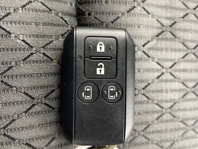 スズキ スペーシア カスタム HYBRID XS ターボ 岐阜県 2019(令1)年 3.1万km フェニックスレッドパール 純正8インチナビゲーション【KEMWOOD】/Bluetooth/CD DVD/フルセグテレビ/iPod/USB/AM FM/SD/両側パワースライドドア/革巻きステアリング/ステアリングリモコン/パドルシフト/LEDヘッドライト/オートライト/ハーフレザーシート/シートヒーター(D席)/純正ビルトインETC/シートバックテーブル/スズキセーフティサポート/衝突被害軽減機能/横滑り防止装置/車線逸脱警報