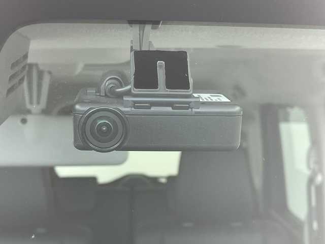 スズキ スペーシア カスタム HYBRID XS ターボ 岐阜県 2019(令1)年 3.1万km フェニックスレッドパール 純正8インチナビゲーション【KEMWOOD】/Bluetooth/CD DVD/フルセグテレビ/iPod/USB/AM FM/SD/両側パワースライドドア/革巻きステアリング/ステアリングリモコン/パドルシフト/LEDヘッドライト/オートライト/ハーフレザーシート/シートヒーター(D席)/純正ビルトインETC/シートバックテーブル/スズキセーフティサポート/衝突被害軽減機能/横滑り防止装置/車線逸脱警報