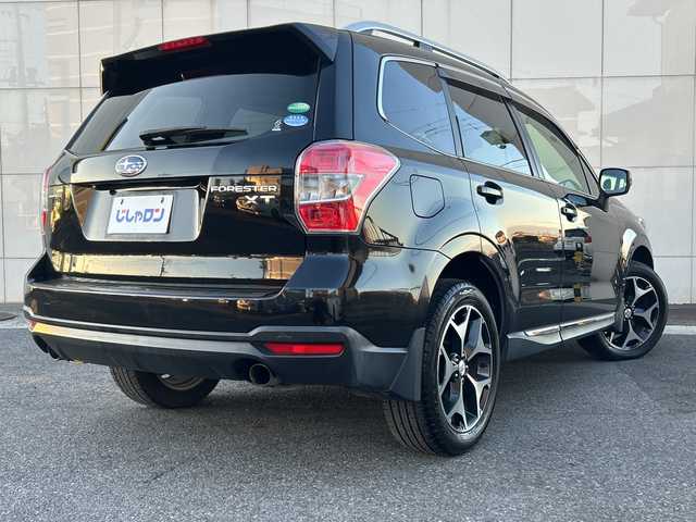 スバル フォレスター 2．0XT アイサイト 埼玉県 2014(平26)年 11.3万km クリスタルブラックシリカ (株)IDOMが運営する【じしゃロン熊谷店】の自社ローン対象車両になります。こちらは現金ご利用時の価格です。自社ローンご希望の方は別途その旨お申付け下さい。/純正ダイヤトーン製メモリーナビ　/　CD/DVD/DTV/Bluetooth/USB/サンルーフ/バックカメラ/アイサイトVer.2/・全車速追従機能付クルーズコントロール/・プリクラッシュブレーキ/・AT誤発進抑制制御/・車線逸脱警報/・ふらつき警報/・先行車発信お知らせ/パワーバックドア/前席シートヒーター/前席パワーシート/ステアリングスイッチ/パドルシフト/アルミペダル/純正フロアマット