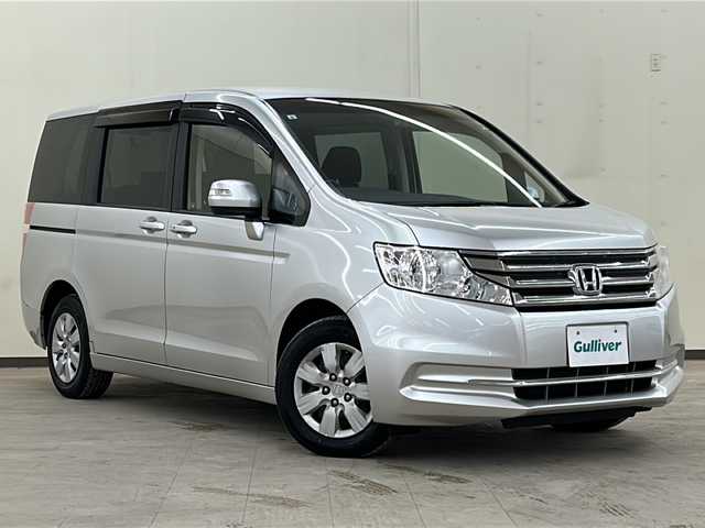 ホンダ ステップワゴン G コンフォートセレクション 道央・札幌 2013(平25)年 9.5万km スーパープラチナメタリック ワンオーナー/4WD/純正SDナビ(フルセグ、FM、AM、CD、DVD、SD、USB)/バックカメラ/クルーズコントロール/両側パワースライドドア/寒冷地仕様/アイドリングストップ/オートライト/ステアリングスイッチ/後席モニター/社外ドライブレコーダー(前後)/冬タイヤ積み込み(社外15インチAW)/スマートキー/ETC/保証書、取扱説明書有/スペアキー×1