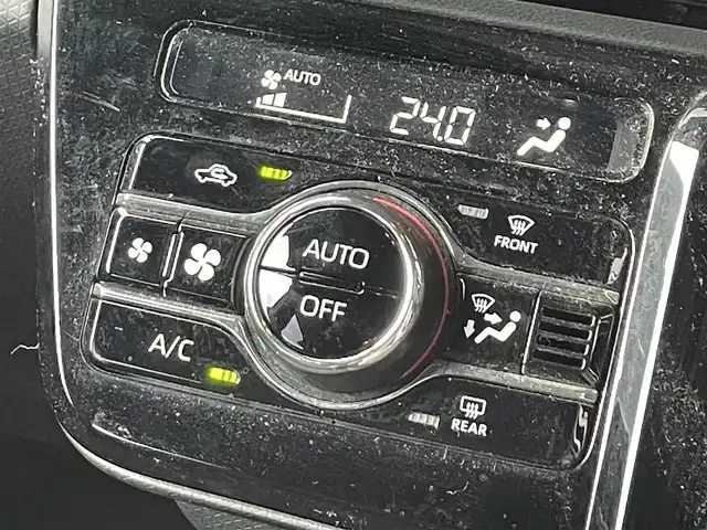 ダイハツ タント カスタム RS 滋賀県 2020(令2)年 2.5万km シャイニングホワイトパール 純正ナビ/(Bluetooth/CD/DVD/フルセグTV)/衝突被害軽減システム/全方位カメラ/レーダークルーズコントロール/両側パワースライドドア/ETC/コーナーセンサー/ステアリングスイッチ/ハーフレザーシート/LEDヘッドライト/オートライト/オートハイビーム/純正15インチアルミホイール/ドライブレコーダー/スペアキー