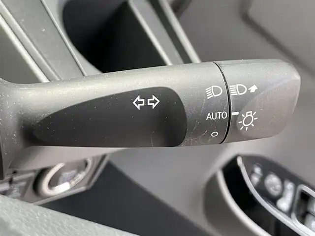 ダイハツ タント カスタム RS 滋賀県 2020(令2)年 2.5万km シャイニングホワイトパール 純正ナビ/(Bluetooth/CD/DVD/フルセグTV)/衝突被害軽減システム/全方位カメラ/レーダークルーズコントロール/両側パワースライドドア/ETC/コーナーセンサー/ステアリングスイッチ/ハーフレザーシート/LEDヘッドライト/オートライト/オートハイビーム/純正15インチアルミホイール/ドライブレコーダー/スペアキー