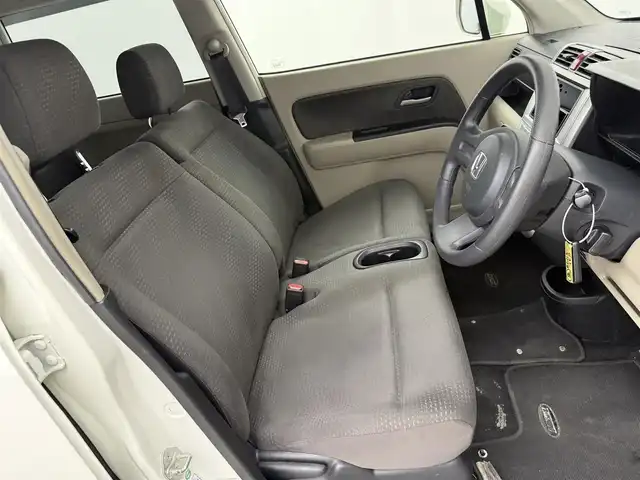 ホンダ ゼスト D 愛知県 2009(平21)年 9.2万km プレミアムホワイトパール スタッドレスタイヤ付/社外AW/純正フロアマット/ハロゲンヘッドライト