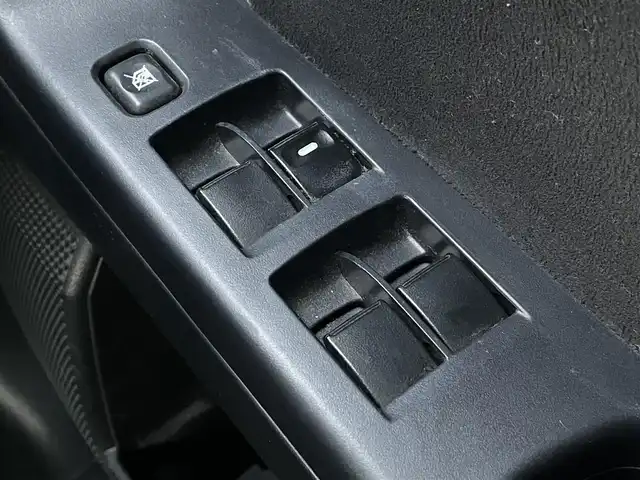 三菱 ギャラン フォルティス スポーツバック スポーツ 千葉県 2008(平20)年 10.1万km アメジストブラック ・純正HDDナビ（NR-HZ750CD）/・ワンセグテレビ/・CD DVD /・キセノンヘッドライト/・オートライト/・ETC/・パドルシフト/・社外RAYS18インチAW/・純正フロアマット/・スペアキー有/・取扱説明書