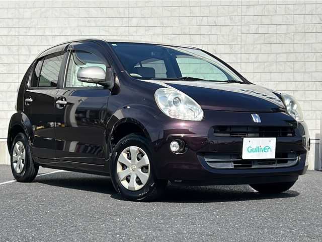 トヨタ パッソ プラスハナ Cパッケージ 千葉県 2011(平23)年 8.5万km ダークレッドマイカ 社外SDナビ(VCNV1150)/ドライブレコーダー（HDR360G）/CD/DVD/AM/FM/ワンセグテレビ/ドアバイザー/ABS/パワーステアリング/パワーウィンドウ/運転席＋助手席Wエアバッグ/スペアキー/ベンチシート/シートリフター/スペアタイヤ/ETC/取扱説明書/保証書