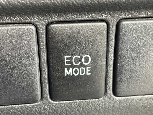 トヨタ アルファード 240S 茨城県 2014(平26)年 16.4万km ブラック 純正SDナビ(Bluetooth/バックカメラ/フルセグTV)/後席用モニター/横滑り防止装置/コーナーセンサー/HIDオートライト/サイドエアバッグ/カーテンエアバッグ/スマートキー/冷房WAC/USB入力端子/3列シート/純正フロアマット/両側パワースライドドア/18インチ純正アルミホイール/MTモード付AT