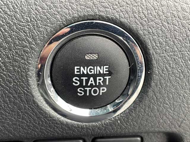 トヨタ アルファード 240S 茨城県 2014(平26)年 16.4万km ブラック 純正SDナビ(Bluetooth/バックカメラ/フルセグTV)/後席用モニター/横滑り防止装置/コーナーセンサー/HIDオートライト/サイドエアバッグ/カーテンエアバッグ/スマートキー/冷房WAC/USB入力端子/3列シート/純正フロアマット/両側パワースライドドア/18インチ純正アルミホイール/MTモード付AT