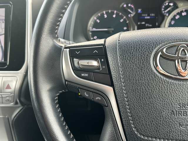 トヨタ ランドクルーザー プラド TX Lパッケージ 千葉県 2019(平31)年 5.8万km ホワイトパールクリスタルシャイン ワンオーナー　９型ナビ　バックカメラ　ＥＴＣ　クルコン　ドラレコ　フルセグ　Ｂｔ　ＤＶＤ　電動エアシート・ヒーター　ウッド調コンビハンドル　ＰＣＳ　ＡＨＢ　ＬＥＤライト　レーンアシスト　１９インチＡＷ