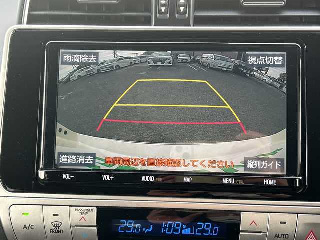 トヨタ ランドクルーザー プラド TX Lパッケージ 千葉県 2019(平31)年 5.8万km ホワイトパールクリスタルシャイン ワンオーナー　９型ナビ　バックカメラ　ＥＴＣ　クルコン　ドラレコ　フルセグ　Ｂｔ　ＤＶＤ　電動エアシート・ヒーター　ウッド調コンビハンドル　ＰＣＳ　ＡＨＢ　ＬＥＤライト　レーンアシスト　１９インチＡＷ