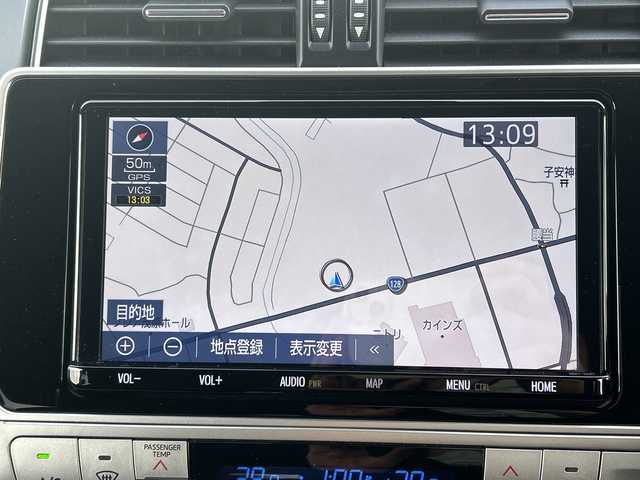 トヨタ ランドクルーザー プラド TX Lパッケージ 千葉県 2019(平31)年 5.8万km ホワイトパールクリスタルシャイン ワンオーナー　９型ナビ　バックカメラ　ＥＴＣ　クルコン　ドラレコ　フルセグ　Ｂｔ　ＤＶＤ　電動エアシート・ヒーター　ウッド調コンビハンドル　ＰＣＳ　ＡＨＢ　ＬＥＤライト　レーンアシスト　１９インチＡＷ