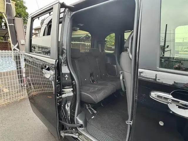 ホンダ Ｎ ＢＯＸ カスタム L 宮城県 2023(令5)年 3.8万km クリスタルブラックパール ホンダセンシング/●衝突軽減ブレーキ（CMBS）/●誤発進抑制機能/●歩行者事故低減ステアリング/●路外逸脱抑制機能/●渋滞追従機能付アダプティブクルーズコントロール（ACC）/●車線維持支援システム（LKAS）/●先行車発進お知らせ機能/●標識認識機能/●後方誤発進抑制機能/リアコーナーセンサー/ケンウッドSDナビ/・CD.DVD.SD.BT/・フルセグTV/バックモニター/ビルトインETC/片側パワースライドドア/前席シートヒーター/後席ロールサンシェード/シーケンシャルランプ/LEDヘッドライト/LEDフォグランプ/ステアリングスイッチ/純正１４インチAW/純正フロアマット/W/サイド/カーテンエアバッグ