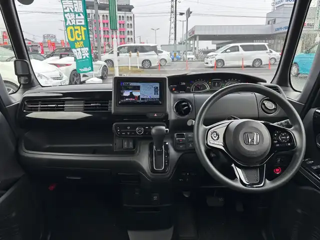 ホンダ Ｎ ＢＯＸ カスタム L 宮城県 2023(令5)年 3.8万km クリスタルブラックパール ホンダセンシング/●衝突軽減ブレーキ（CMBS）/●誤発進抑制機能/●歩行者事故低減ステアリング/●路外逸脱抑制機能/●渋滞追従機能付アダプティブクルーズコントロール（ACC）/●車線維持支援システム（LKAS）/●先行車発進お知らせ機能/●標識認識機能/●後方誤発進抑制機能/リアコーナーセンサー/ケンウッドSDナビ/・CD.DVD.SD.BT/・フルセグTV/バックモニター/ビルトインETC/片側パワースライドドア/前席シートヒーター/後席ロールサンシェード/シーケンシャルランプ/LEDヘッドライト/LEDフォグランプ/ステアリングスイッチ/純正１４インチAW/純正フロアマット/W/サイド/カーテンエアバッグ